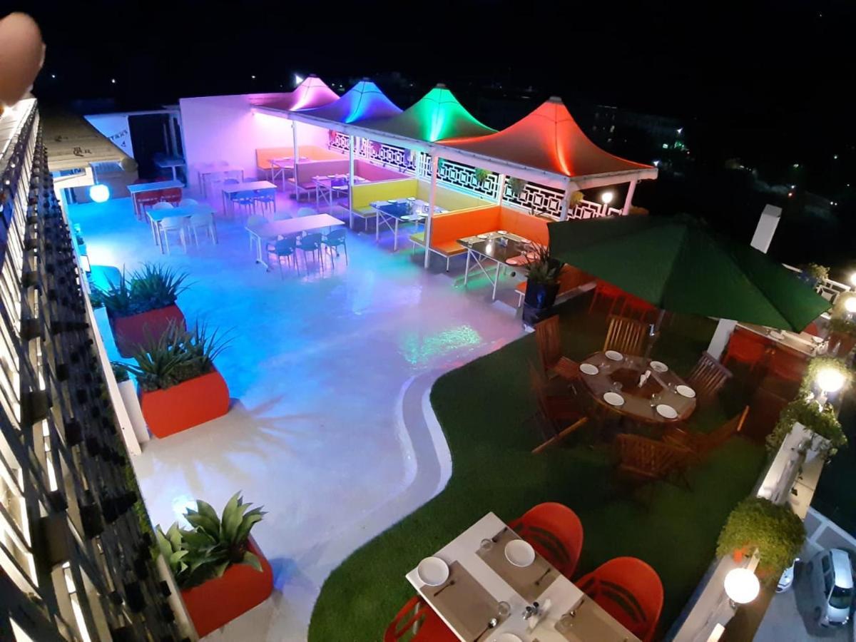 Hotel The Grand Piano - Best Business Hotel In Patan Bagian luar foto