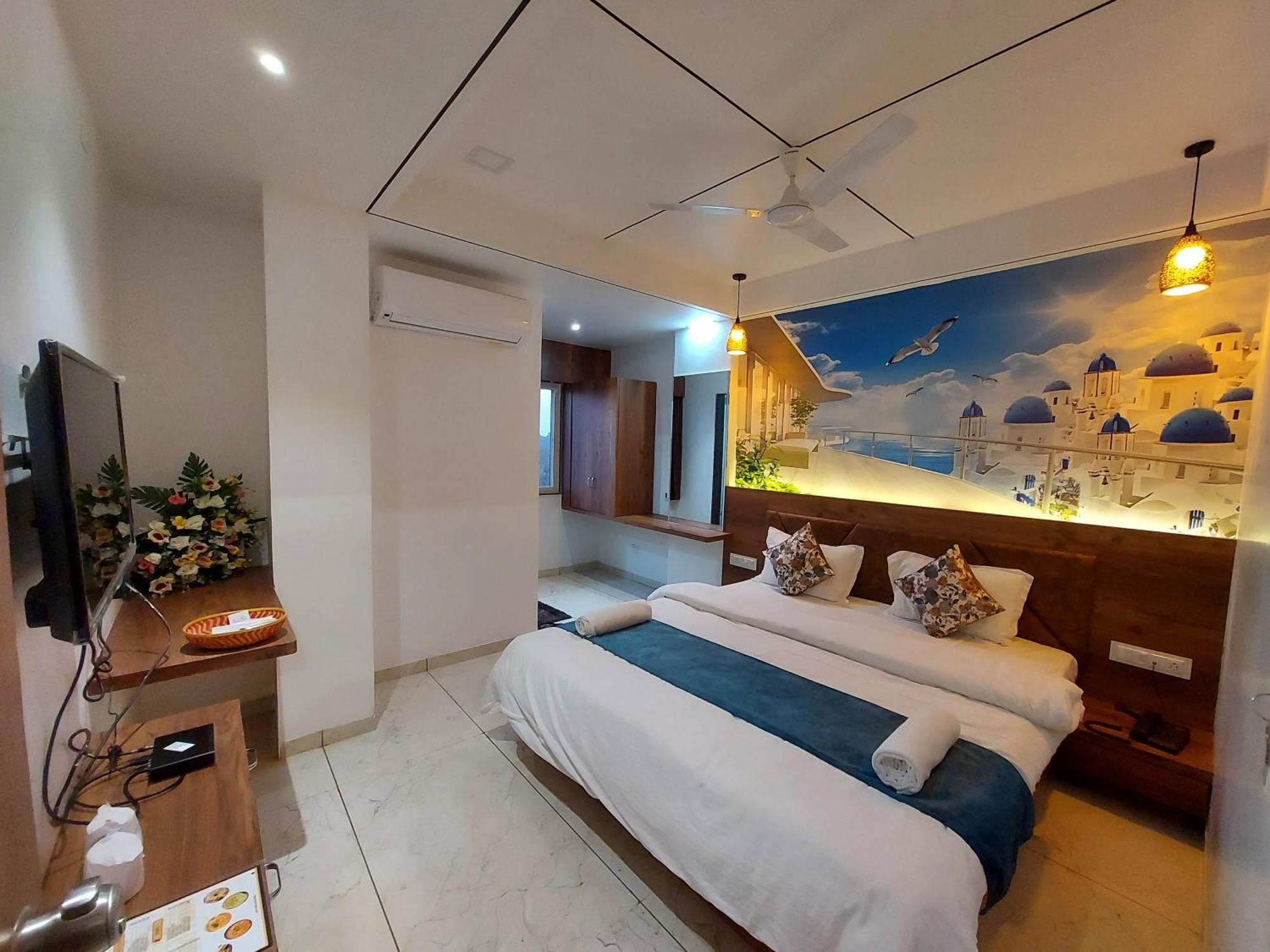 Hotel The Grand Piano - Best Business Hotel In Patan Bagian luar foto